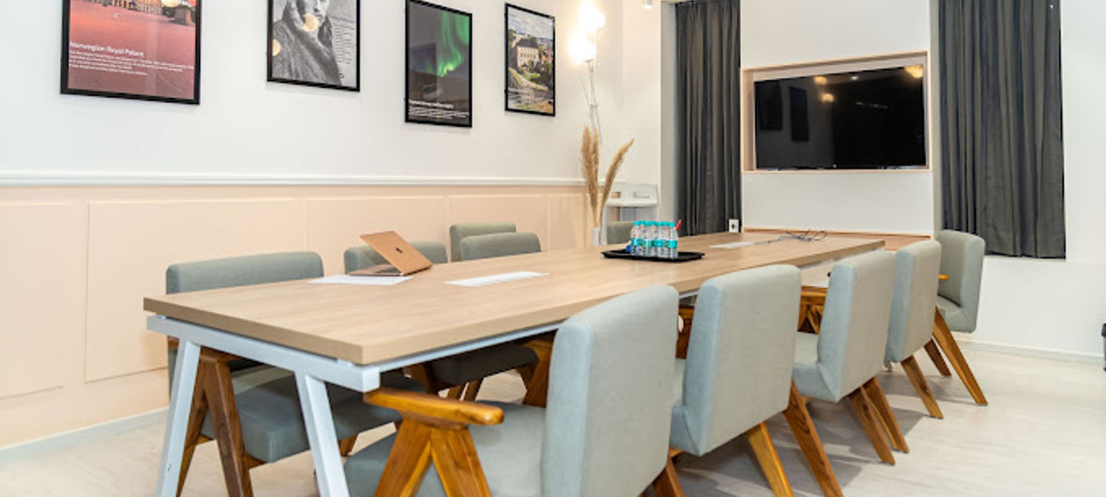 101 Mathura Rd Nh-19 Above Sandoz Restaurant, New Delhi - Image 1