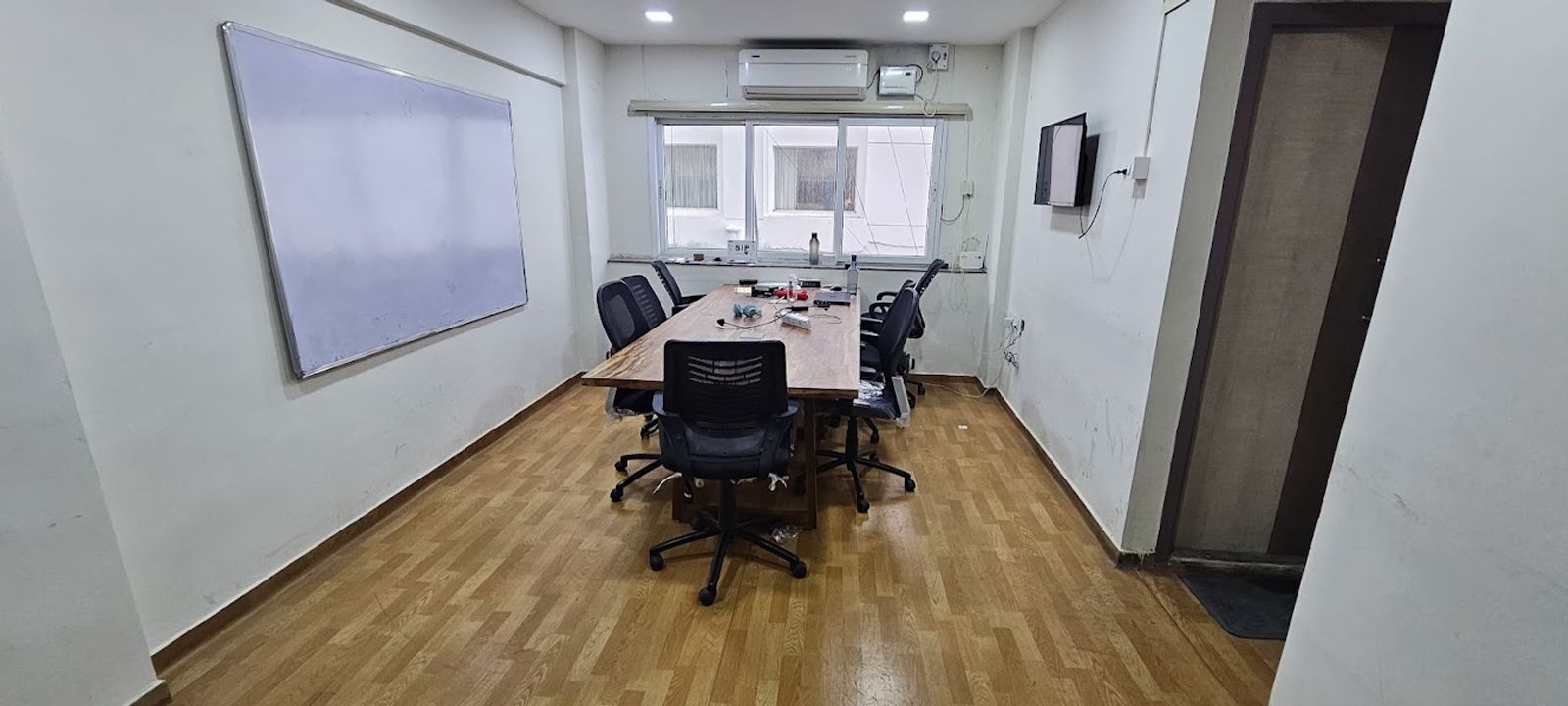 Parsan Manare C-wing Anna Salai, Chennai - Image 1