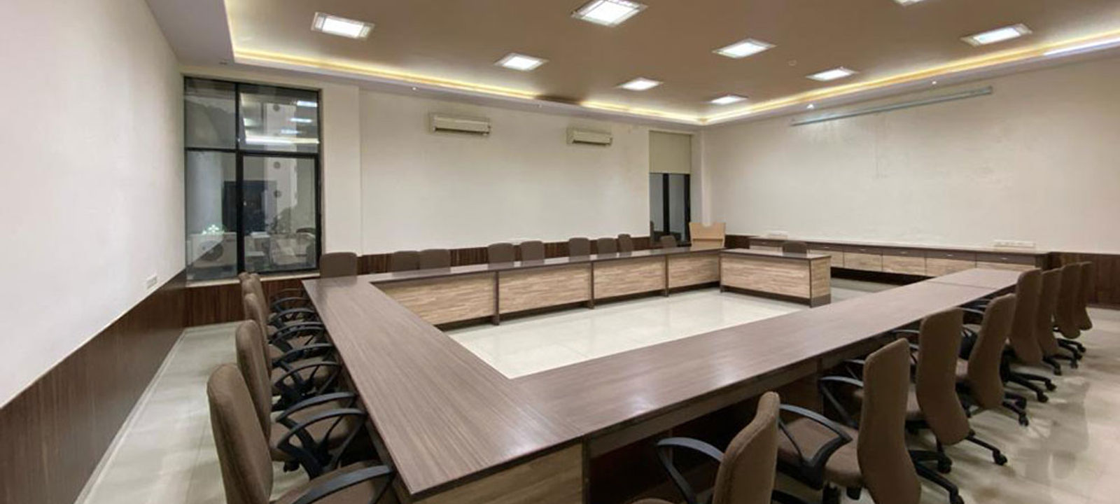 Andheri - Ghatkopar Link Rd Next To Jb Nagar, Mumbai - Image 1