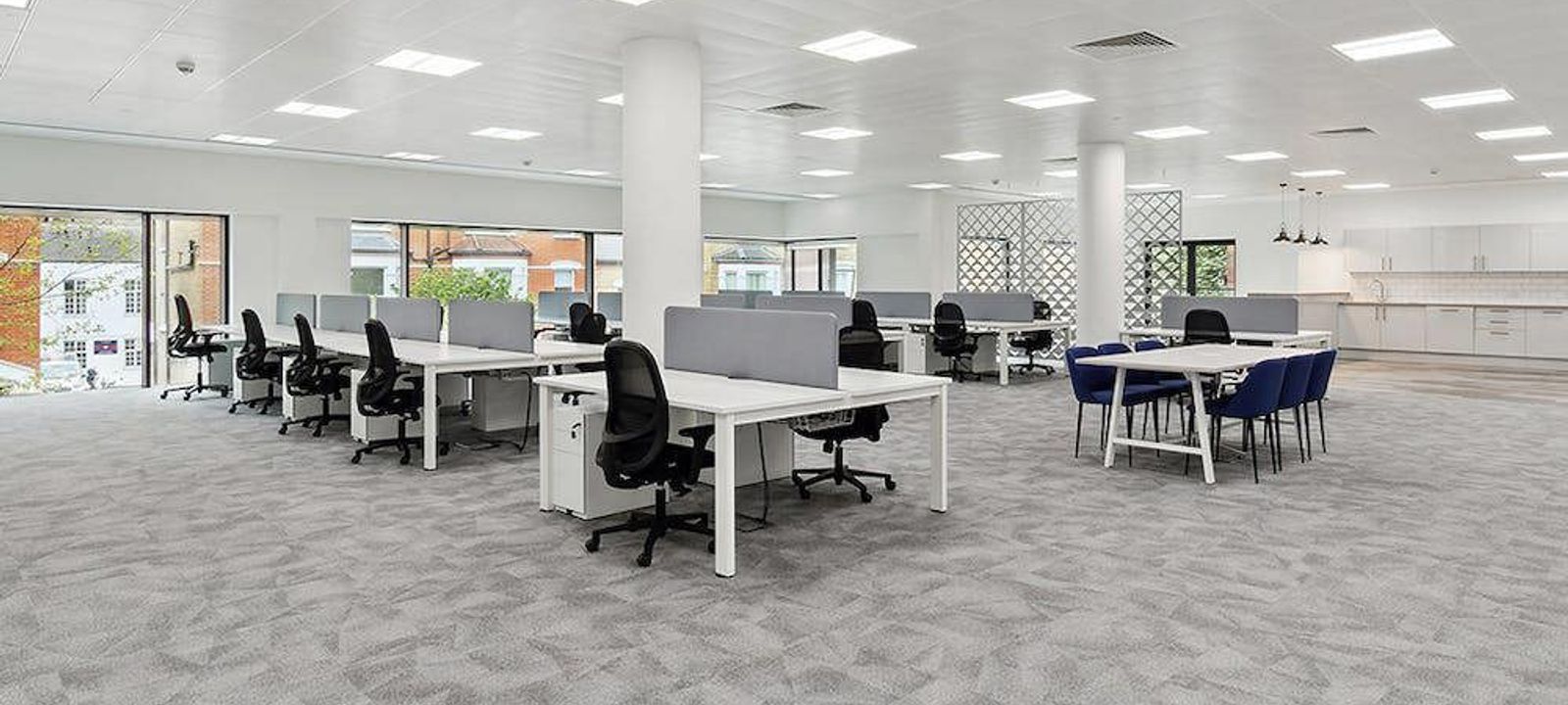 174 Hammersmith Road, Greater London - Image 1