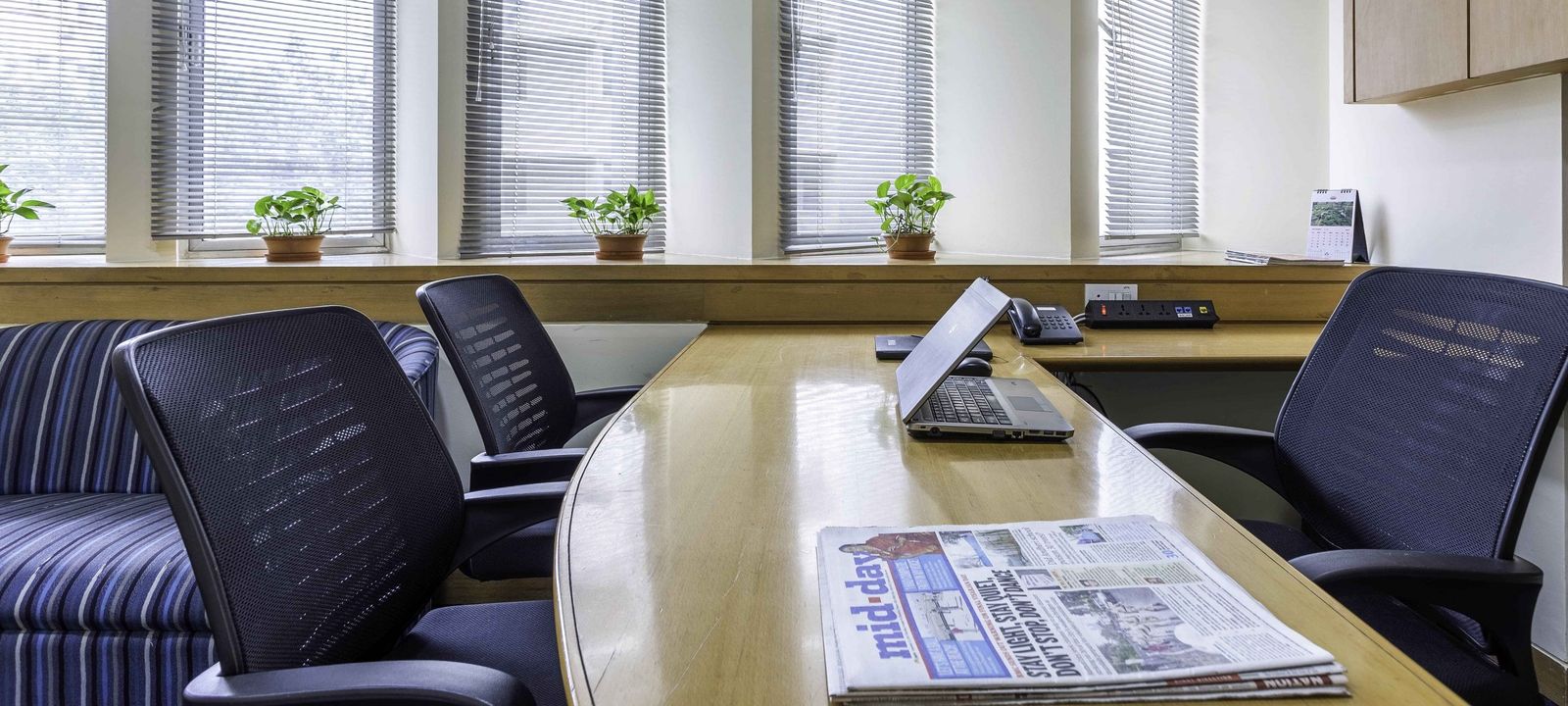 3 Dinshaw Vacha Rd Near Kc College Churchgate, Mumbai - Image 1