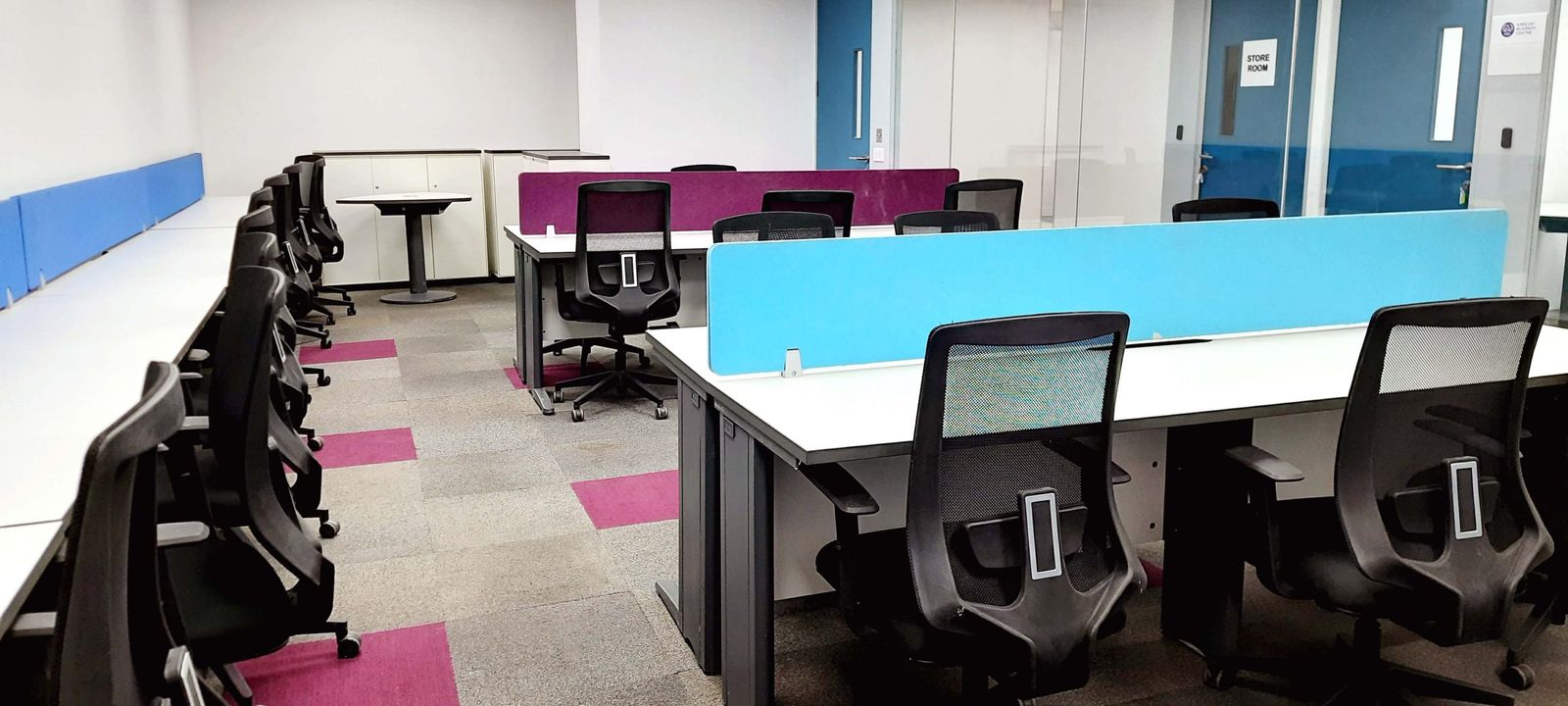 Tresorie The Park 22 Raj Bhavan Rd Somajiguda, Hyderabad - Image 1