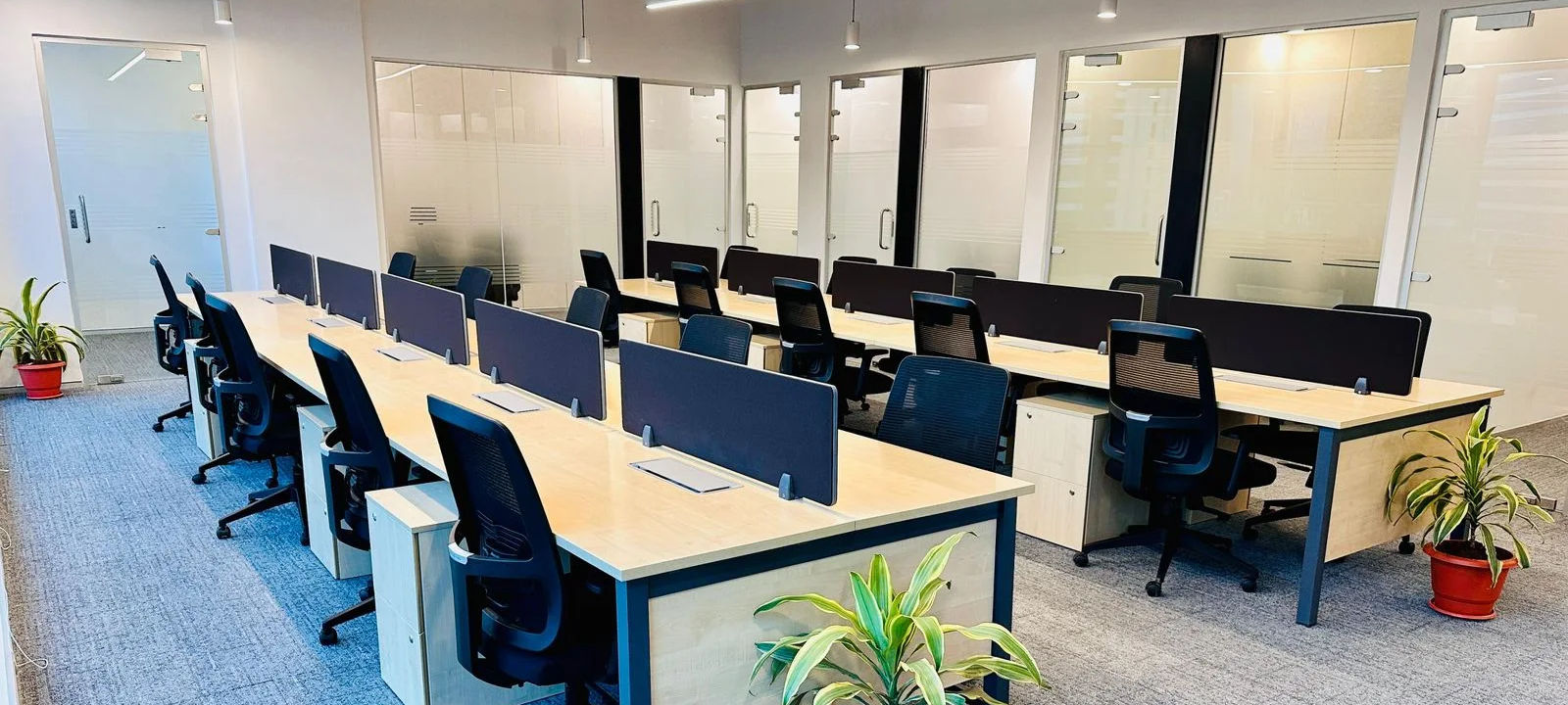 Gurgaon - Delhi Expy Dlf Cyber City Dlf Phase 3 Sector 24, Gurugram - Image 1