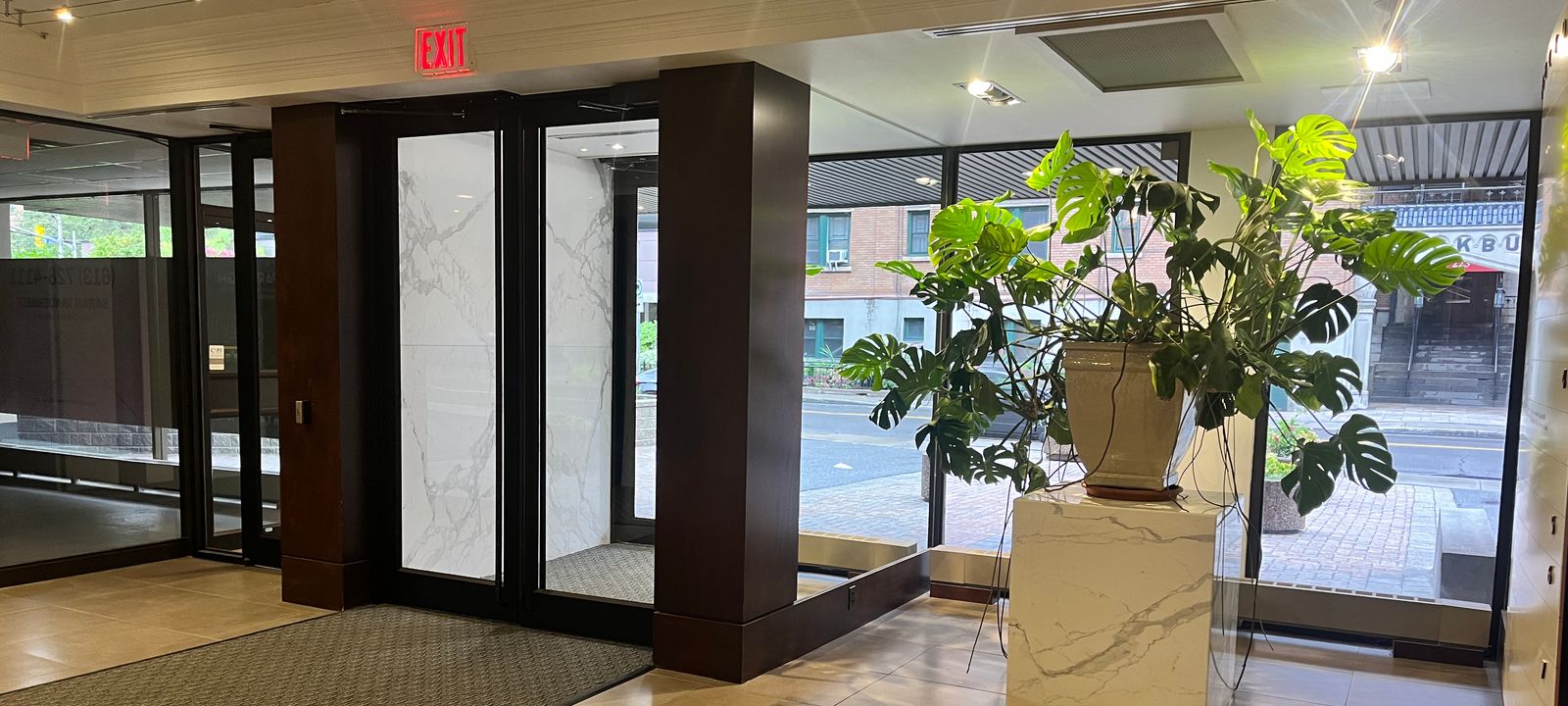 222 Somerset Street West, Ottawa - Image 1