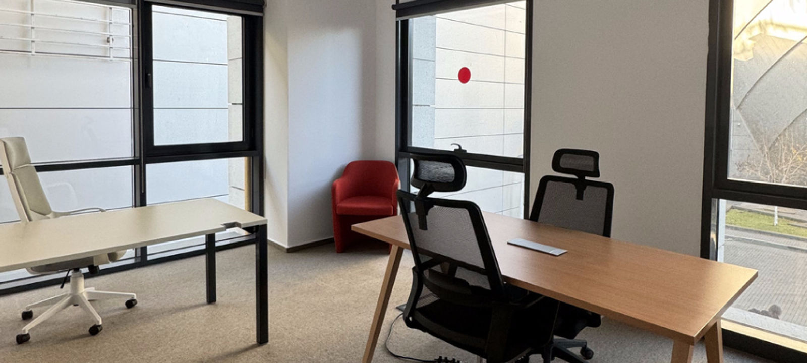 4E Bulevardul Doina Cornea 4E Bulevardul Doina Cornea, București - Image 1