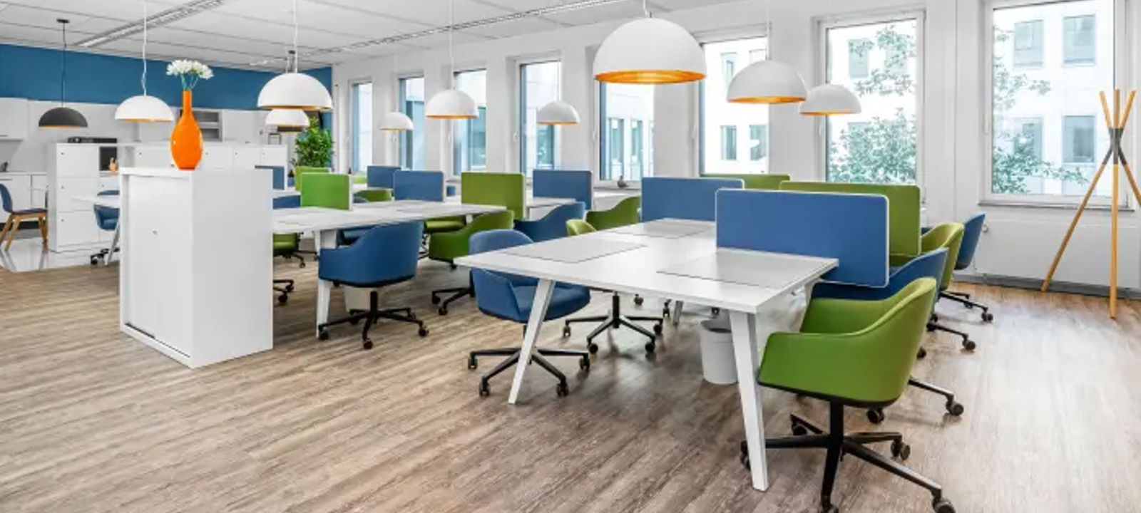 1 Manchester Park, Cheltenham - Image 1