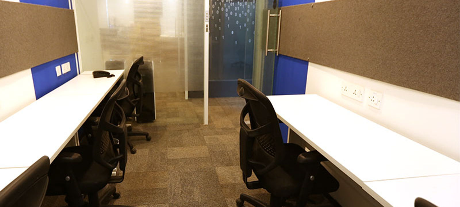 Opp Citi Mall Link Rd Veera Desai Industrial Estate Andheri West, Mumbai - Image 1