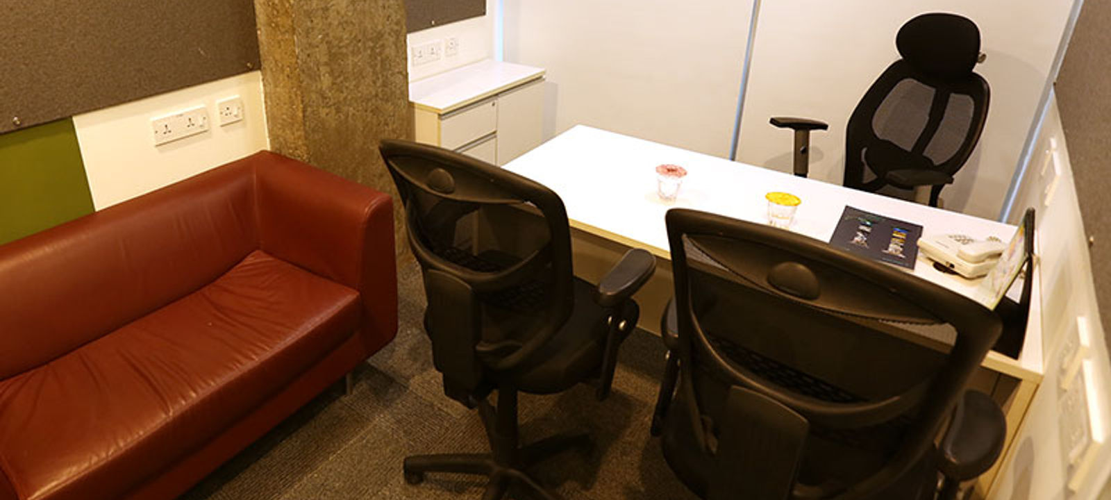 Opp Citi Mall Link Rd Veera Desai Industrial Estate Andheri West, Mumbai - Image 1