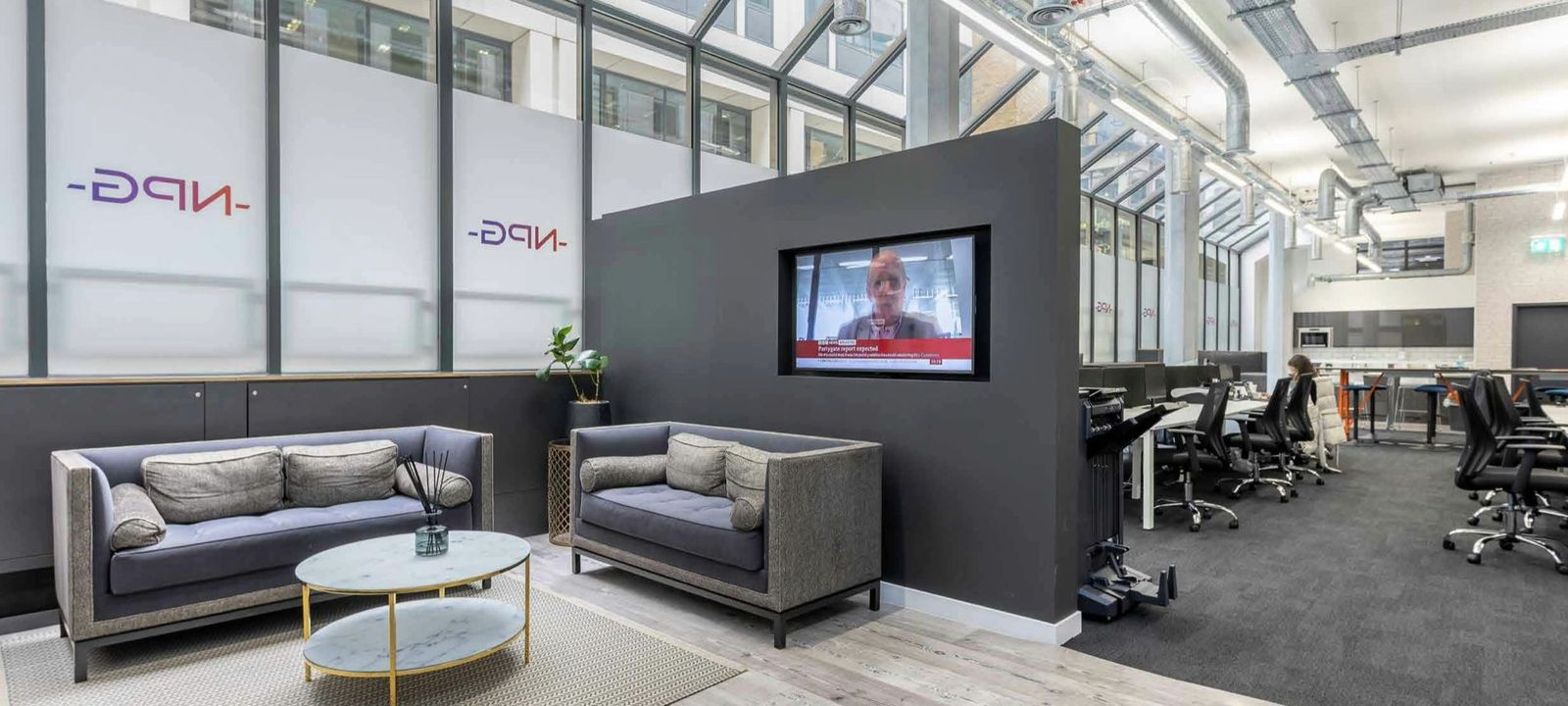 52 Gracechurch St, London - Image 1