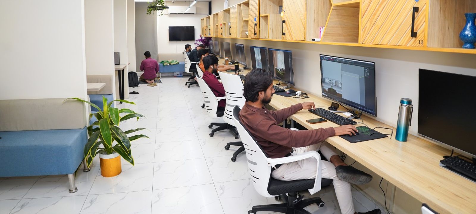 Workship Al-hafeez Executive Ali Zaib Road Gulberg-iii, Lahore - Image 1