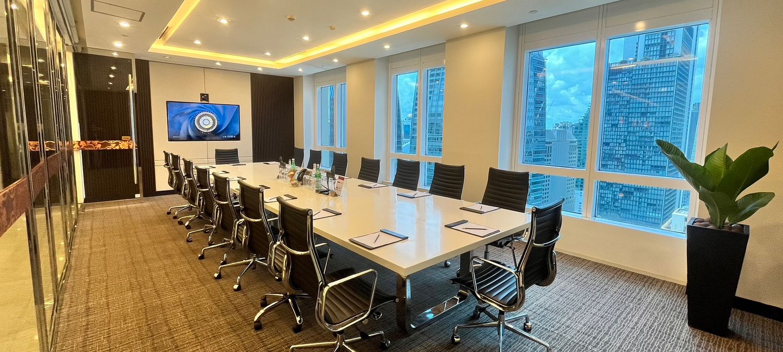 63 Wireless Road, Bangkok - Image 1