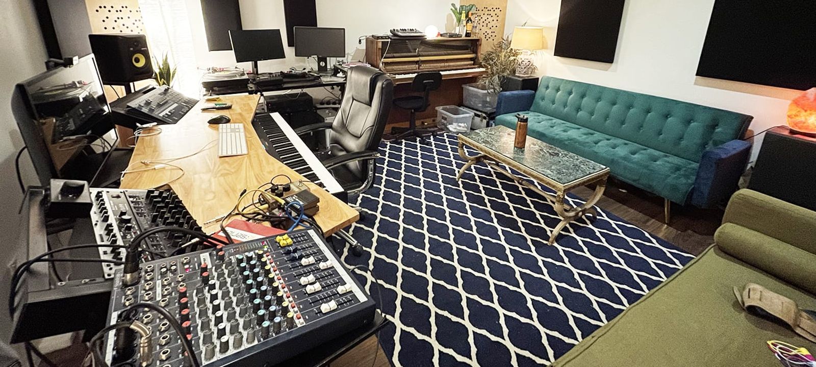 80, 90, 9294 Wallis Road, Hackney Wick - Image 1