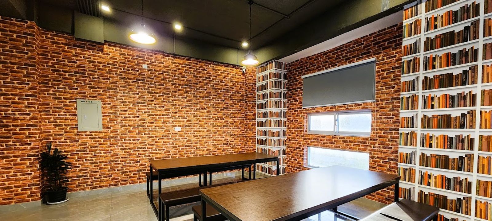 398 Service Rd East I-9/3, Islamabad - Image 1