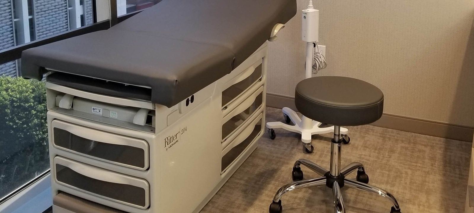 11620 Wilshire Boulevard, Los Angeles - Image 1