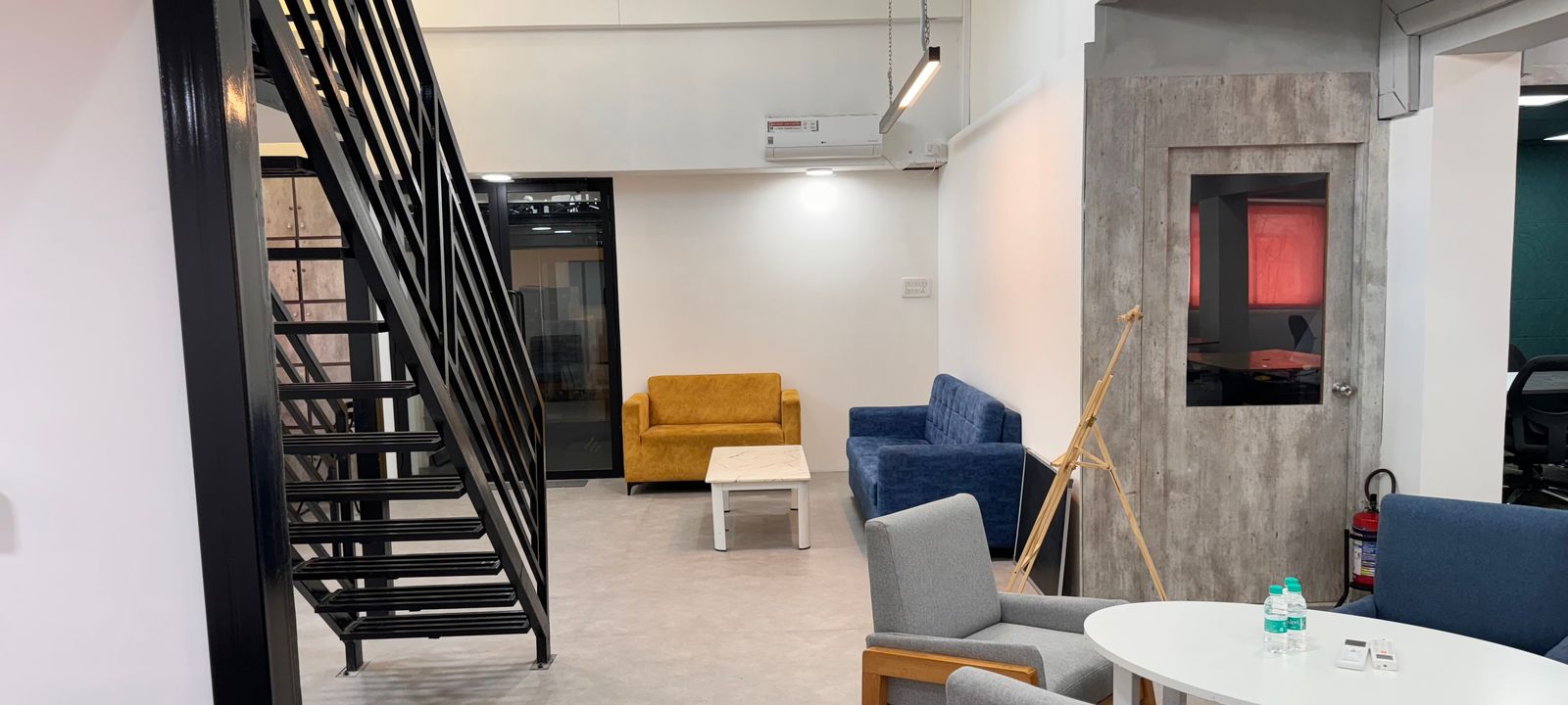 Saint Marks Road, Bengaluru - Image 1