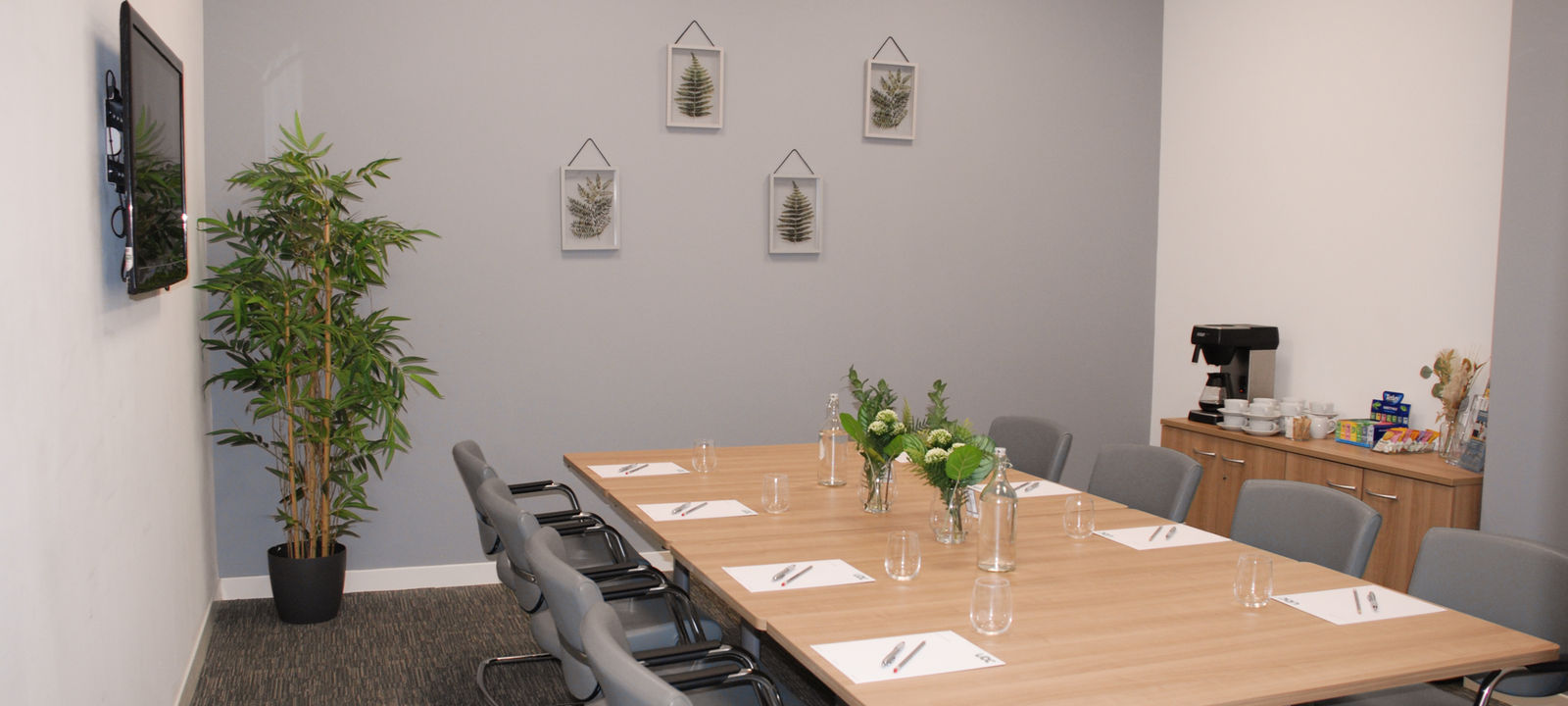 Harvest Crescent Ancells Business Park, Hampshire - Image 1