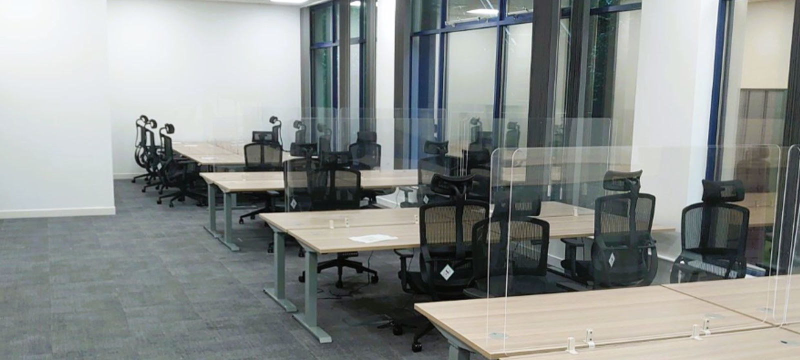 Harvest Crescent Ancells Business Park, Hampshire - Image 1