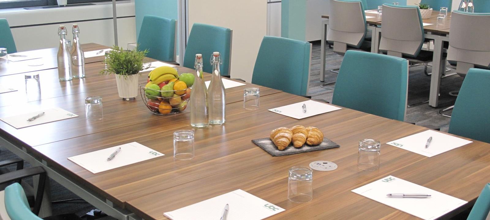 1000 Great West Road, Brentford - Image 1