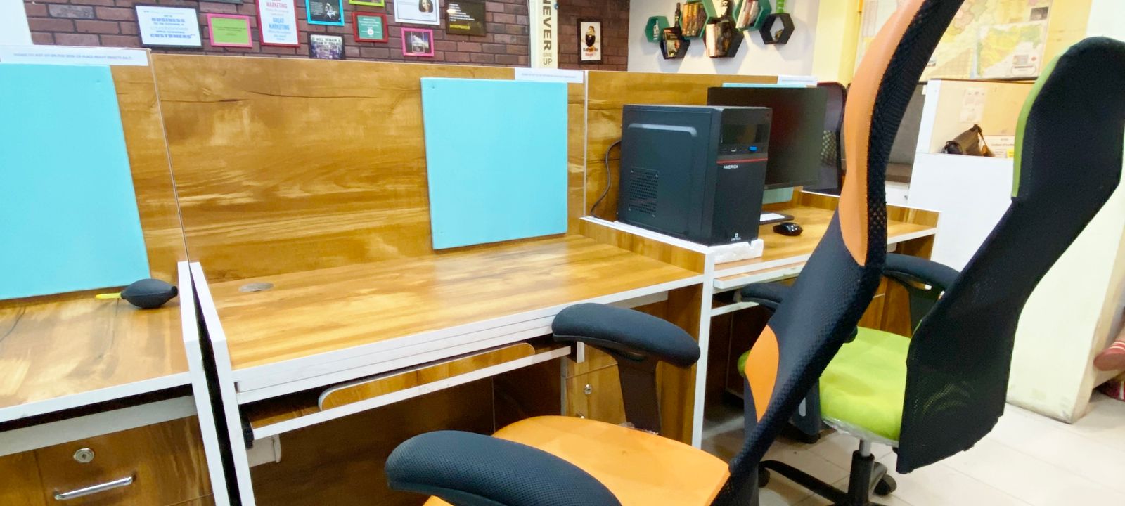 Andheri Link Road, Mumbai - Image 1