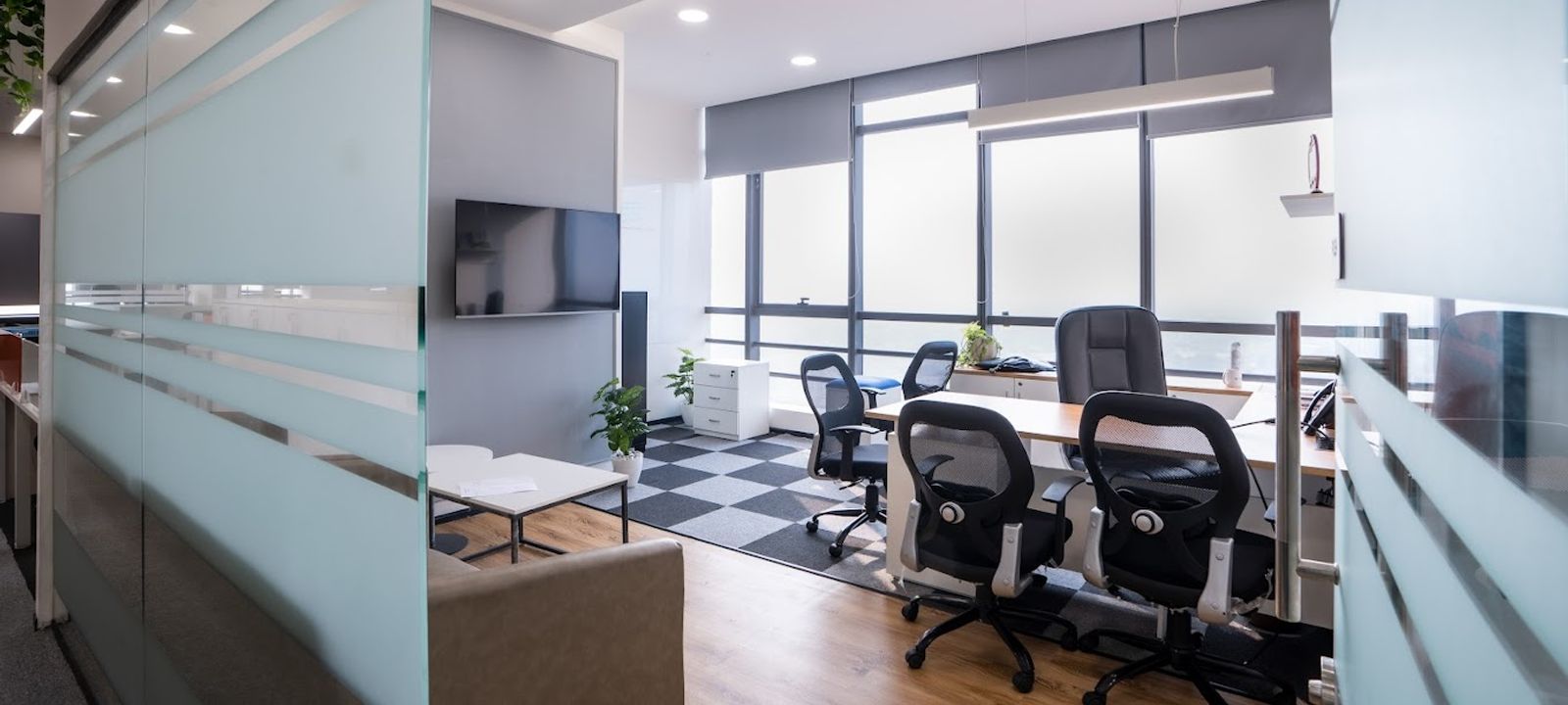 Sarkhej - Gandhinagar Highway, Ahmedabad - Image 1