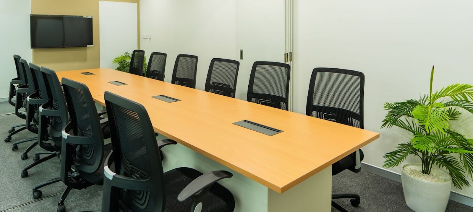 Dr Vikram Sarabhai Marg, Vadodara - Image 1