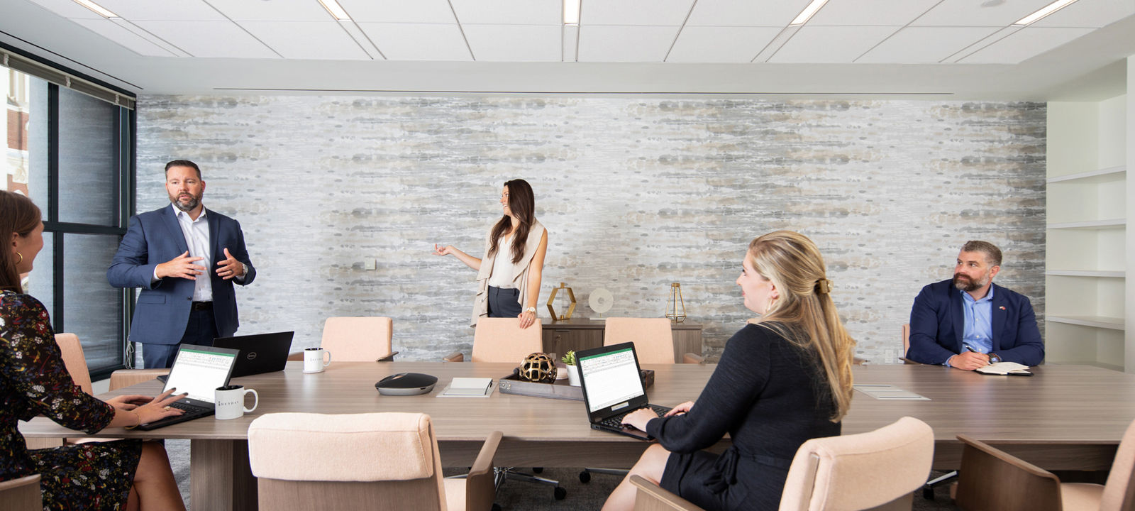 2000 Pennsylvania Ave Nw, Washington - Image 1