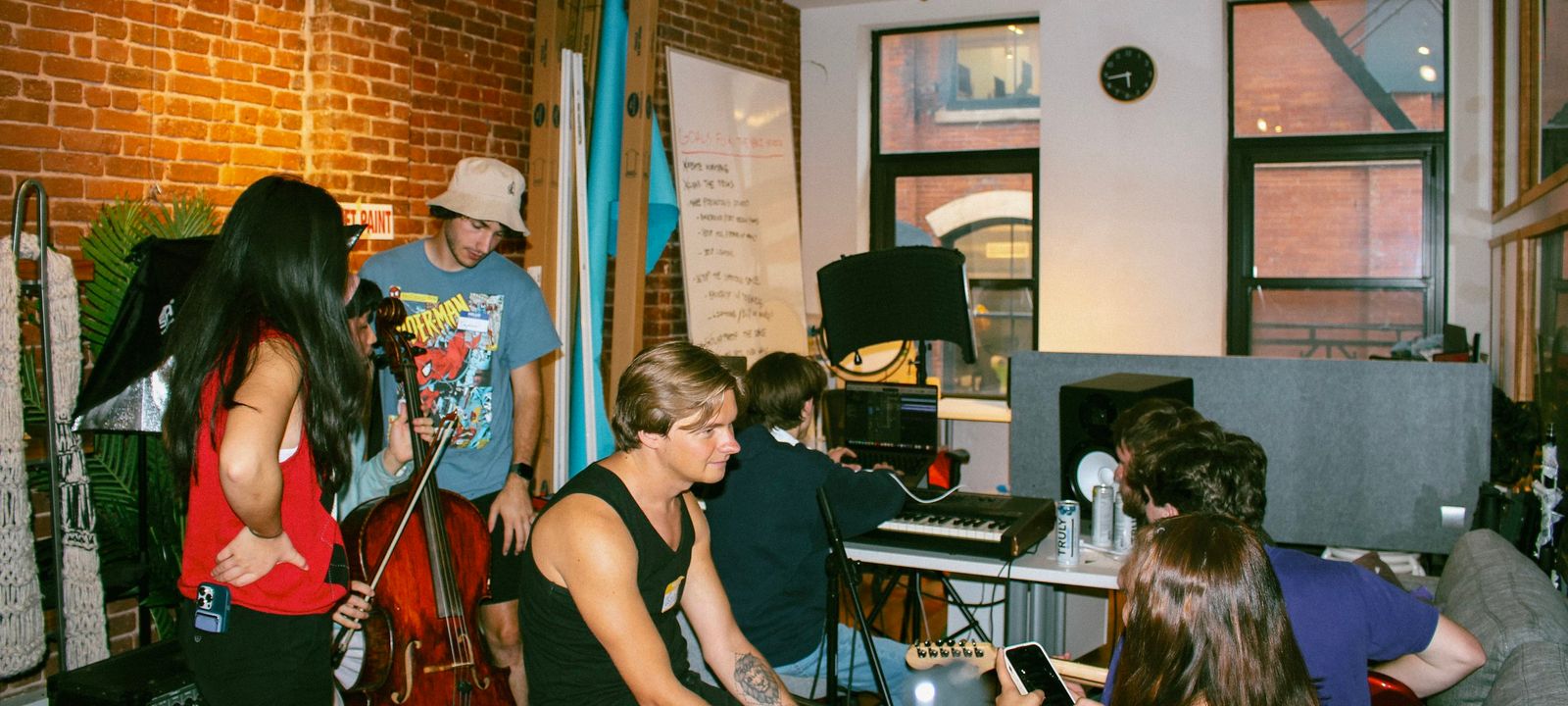 45 East 20th Street, New York - Image 1