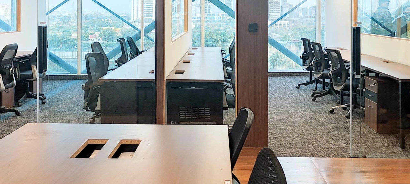 Golf Course Ext Rd Sector 61, Gurugram - Image 1