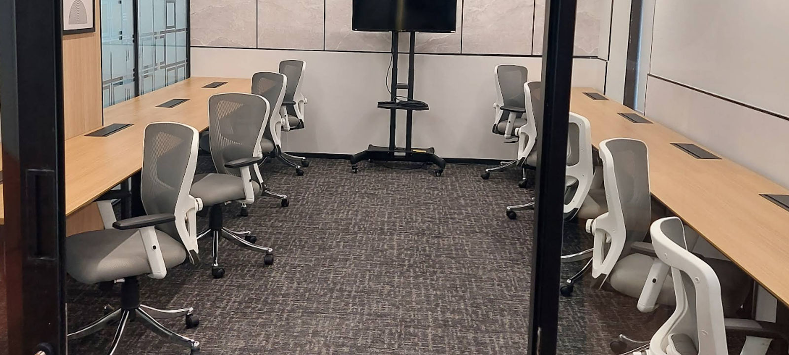 Mehrauli-gurgaon Rd Block B Sushant Lok Phase I, Gurugram - Image 1