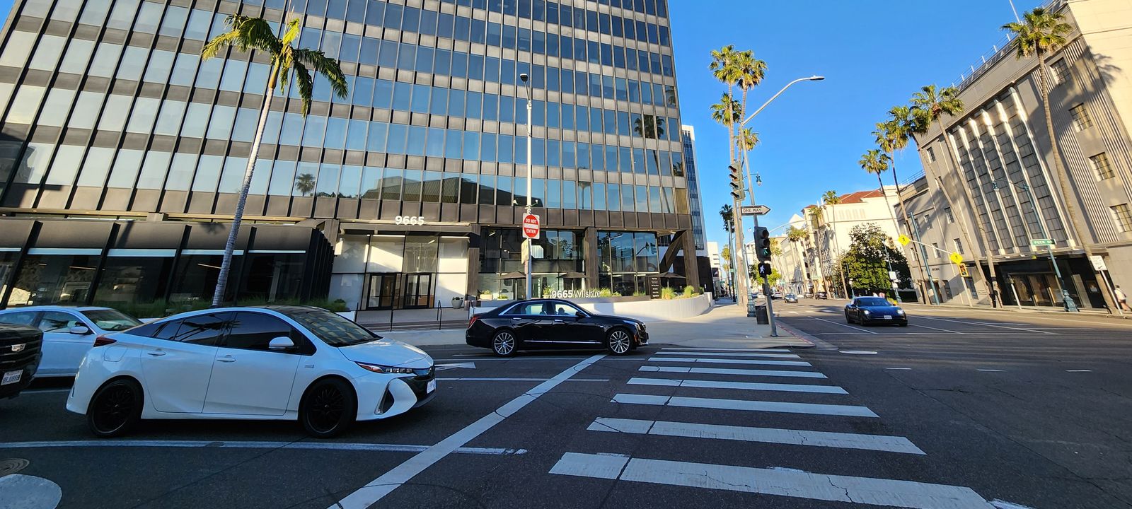 Wilshire Boulevard, Beverly Hills - Image 1