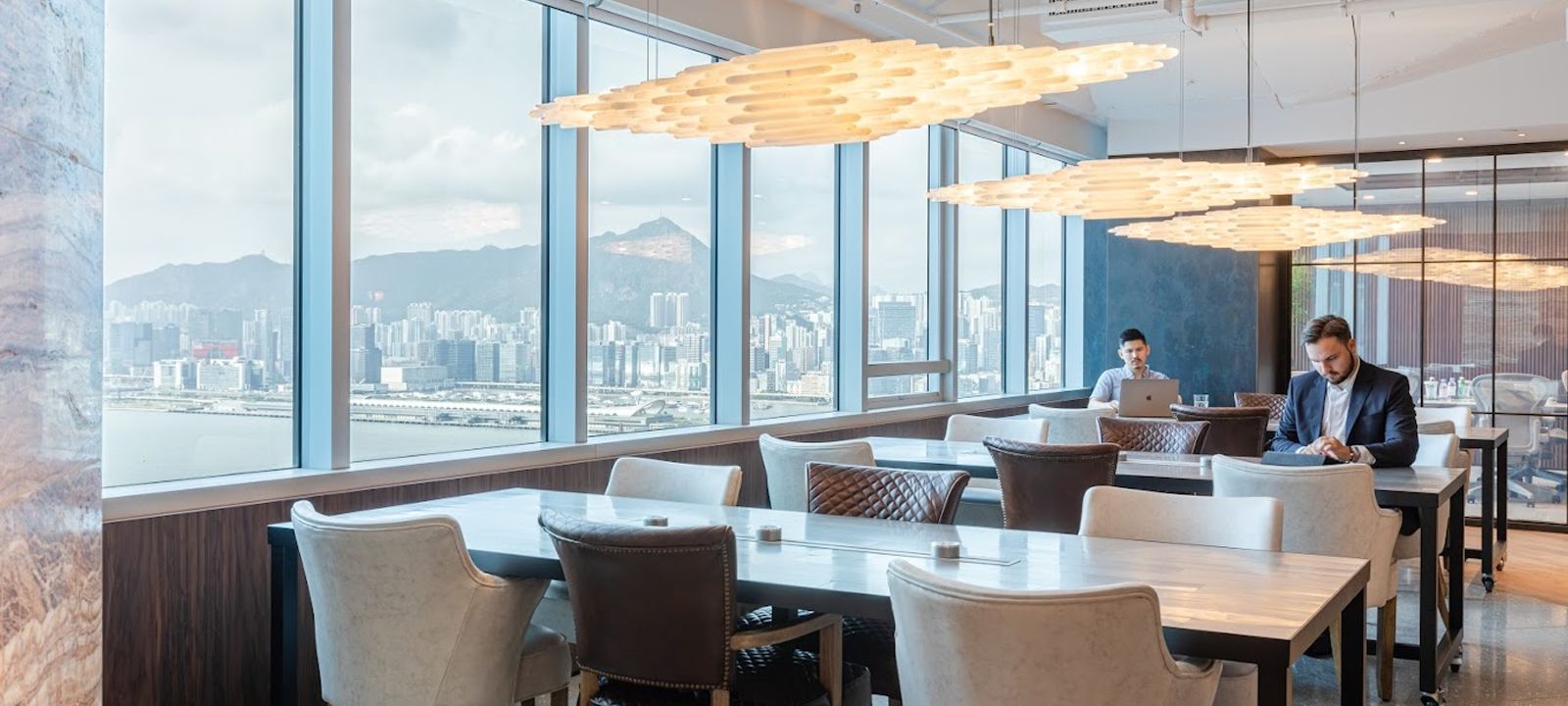 979 King's Road Taikoo Place, Quarry Bay - Image 1