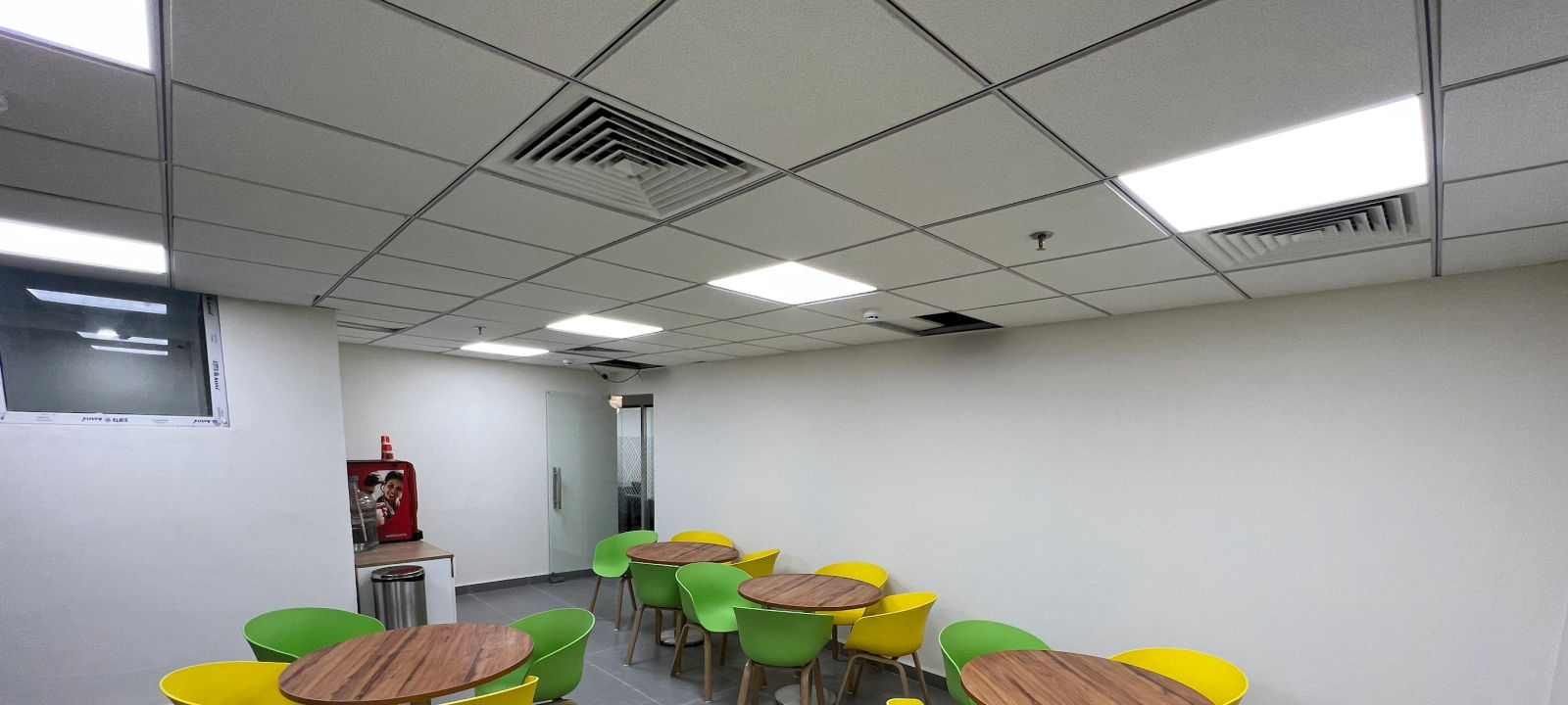 D65 Udyog Vihar Phase 5 Rd Udyog Vihar Sector 19 D65 Udyog Vihar Phase 5 Rd Udyog Vihar Sector 19, Gurugram - Image 1