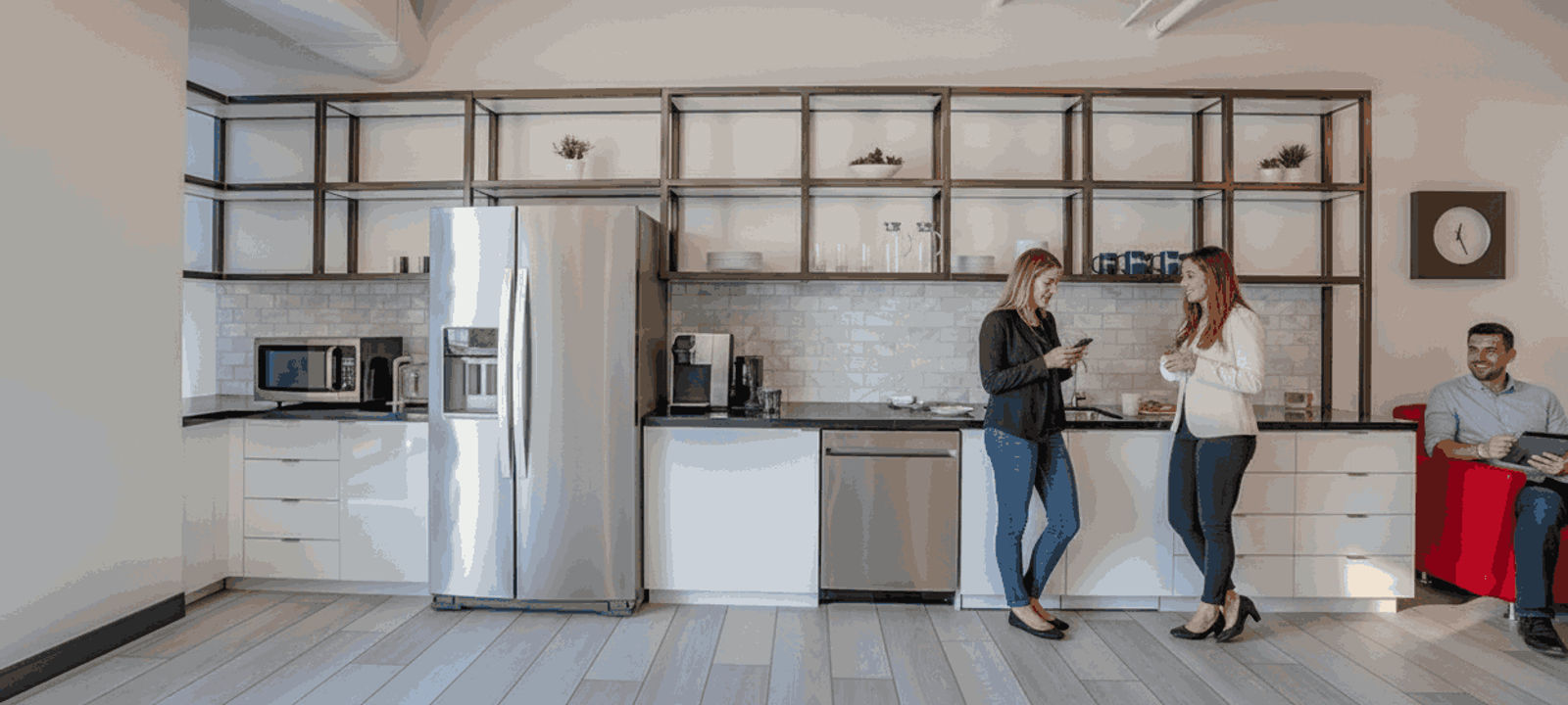 9440 S Santa Monica Blvd 9440 S Santa Monica Blvd, Beverly Hills - Image 1