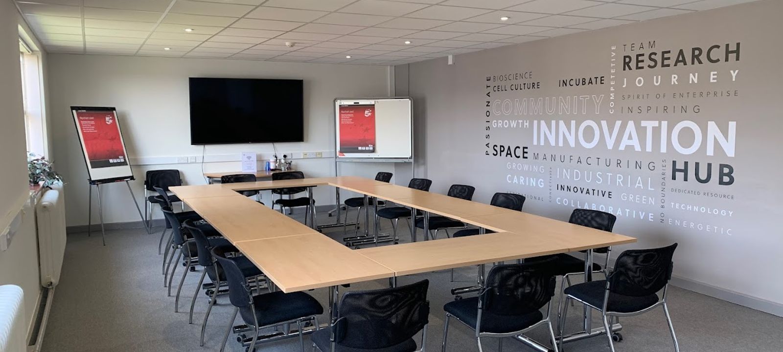 77 Heyford Park, Bicester - Image 1