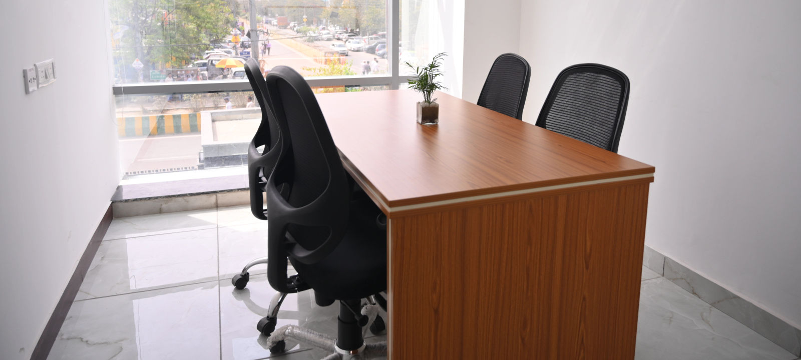 A24 A Block Sector 63, Noida - Image 1