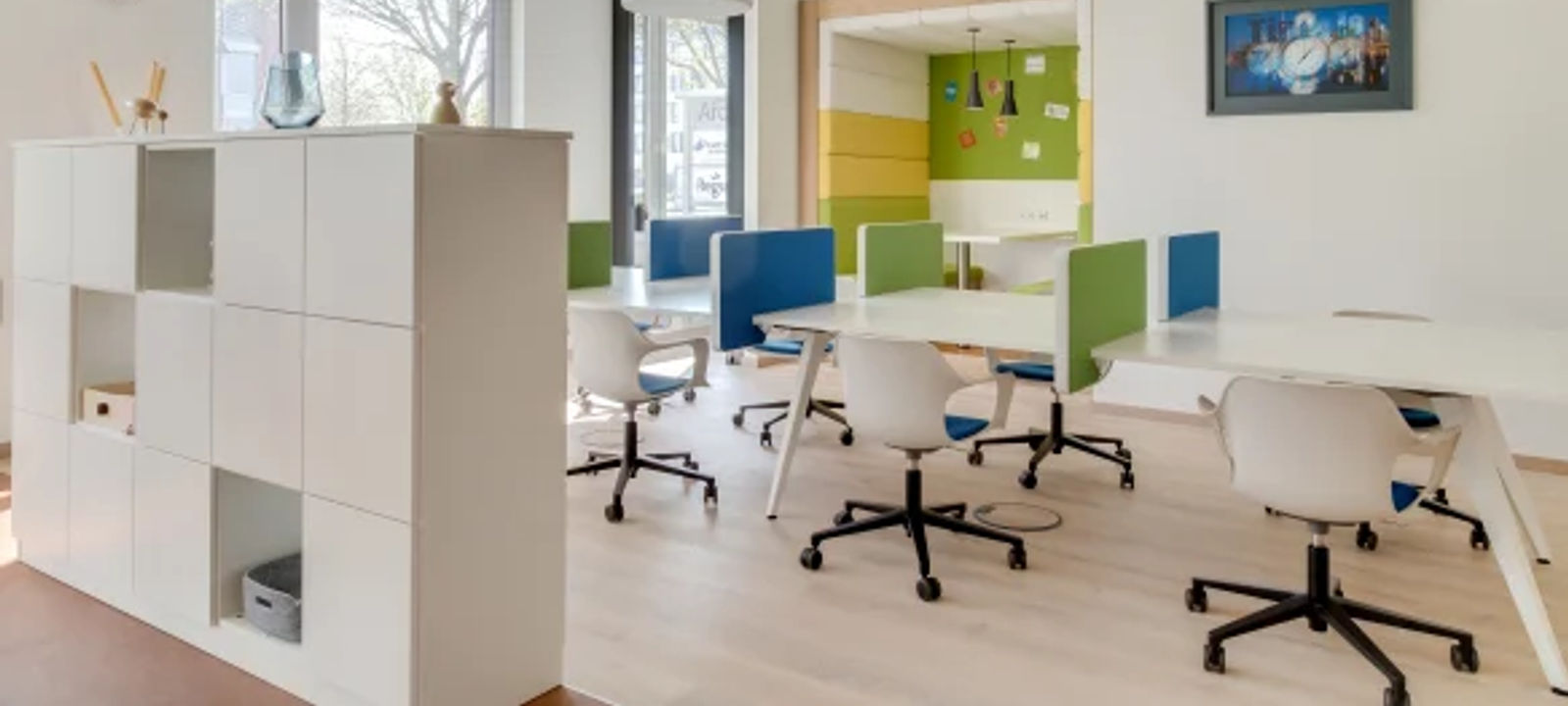 10200 Linn Station Road, Louisville - Image 1