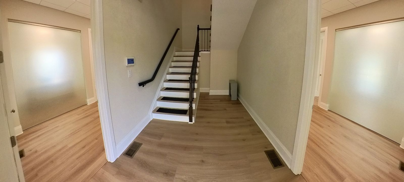 610 Colonial Park Dr 610 Colonial Park Dr, Roswell - Image 1