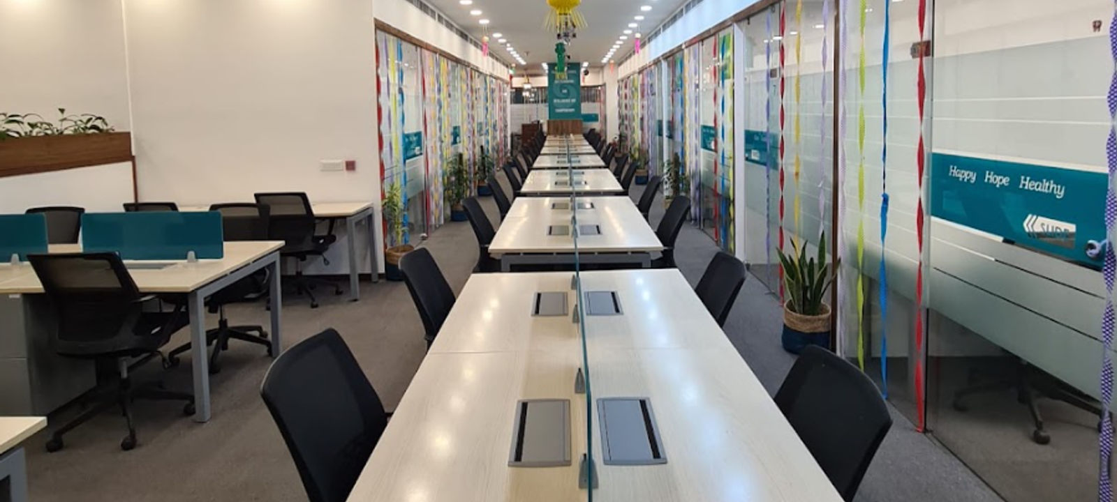 B-39 Middle Cir Connaught Place, New Delhi - Image 1