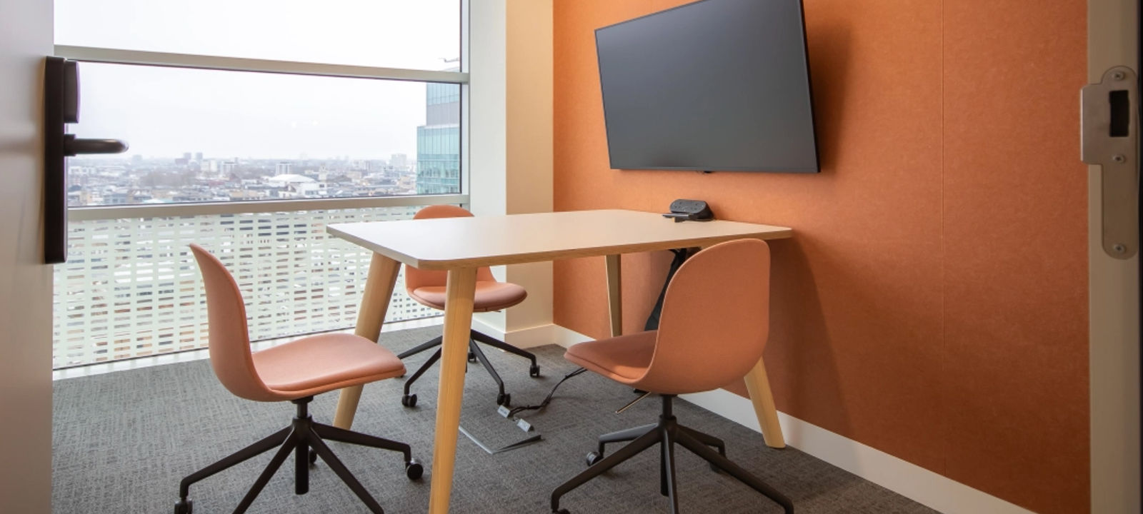 30 Crown Place, London - Image 1