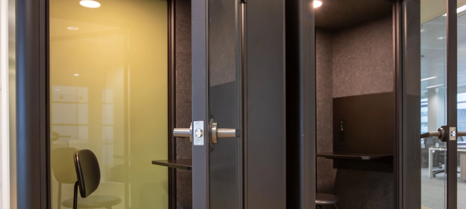 30 Crown Place, London - Image 1