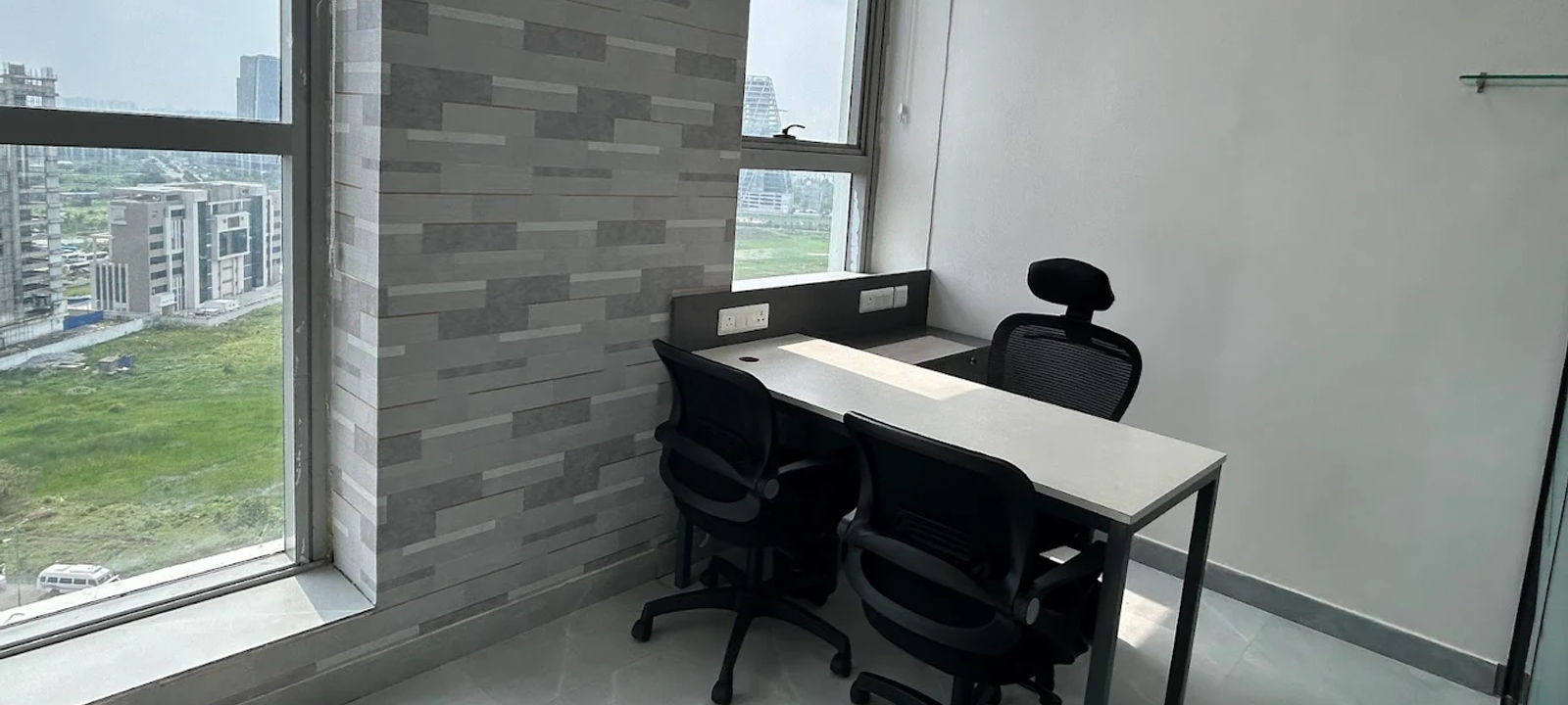 372 Action Area 2  Mani Casadona Unit 12w2, Newtown Kolkata - Image 1