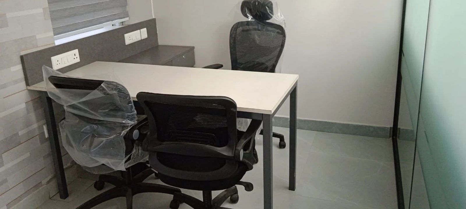 372 Action Area 2  Mani Casadona Unit 12w2, Newtown Kolkata - Image 1