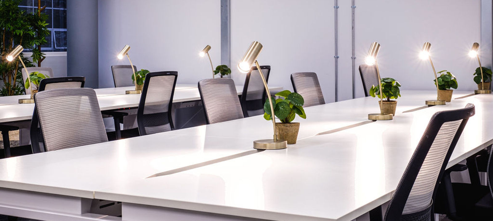 Silbury Boulevard, Milton Keynes - Image 1