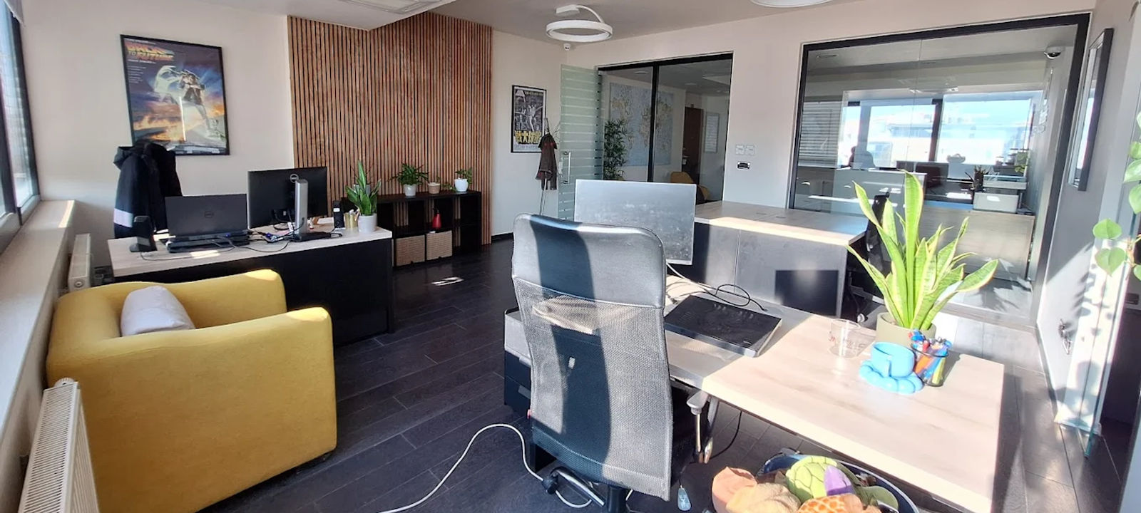 144A Savska Cesta, Zagreb - Image 1
