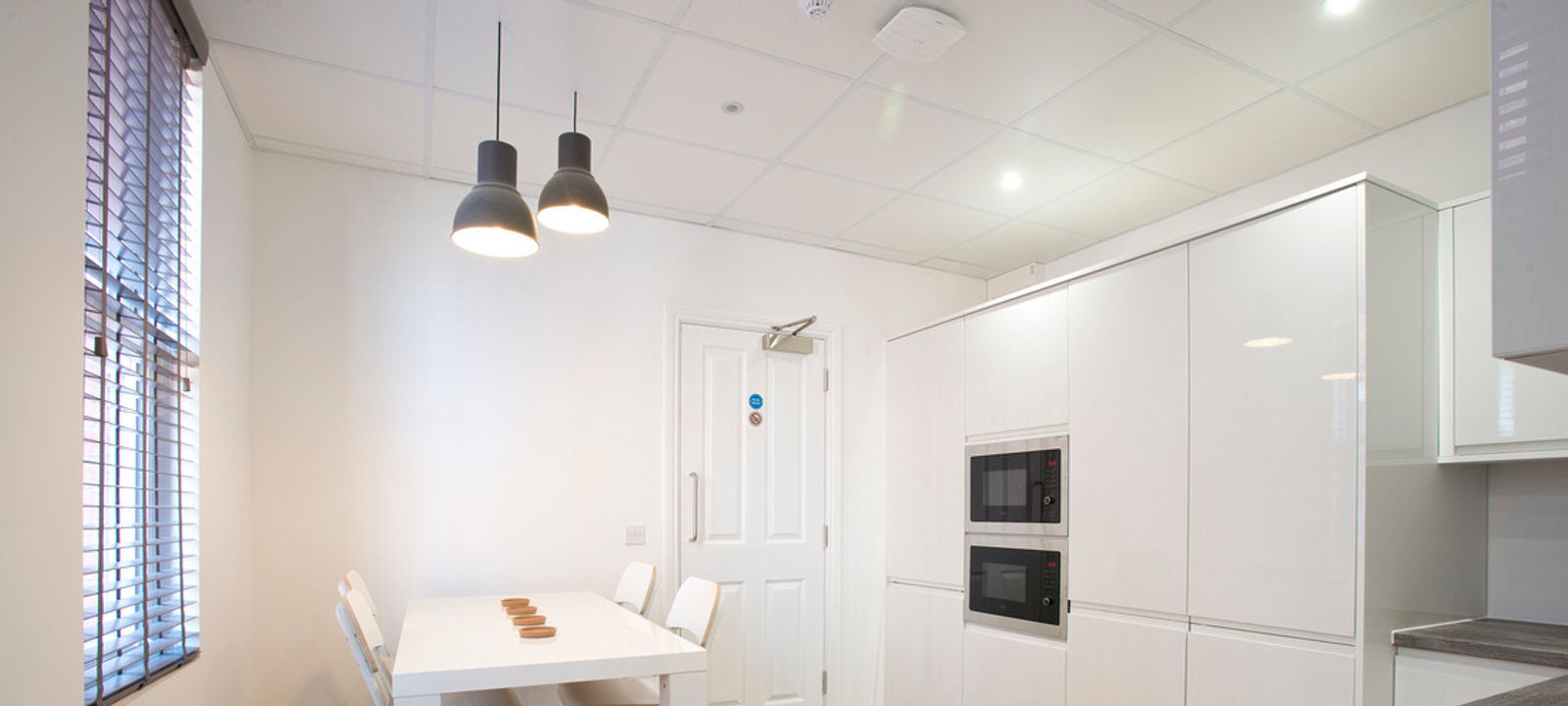 105 Ashby Road, Leicestershire - Image 1