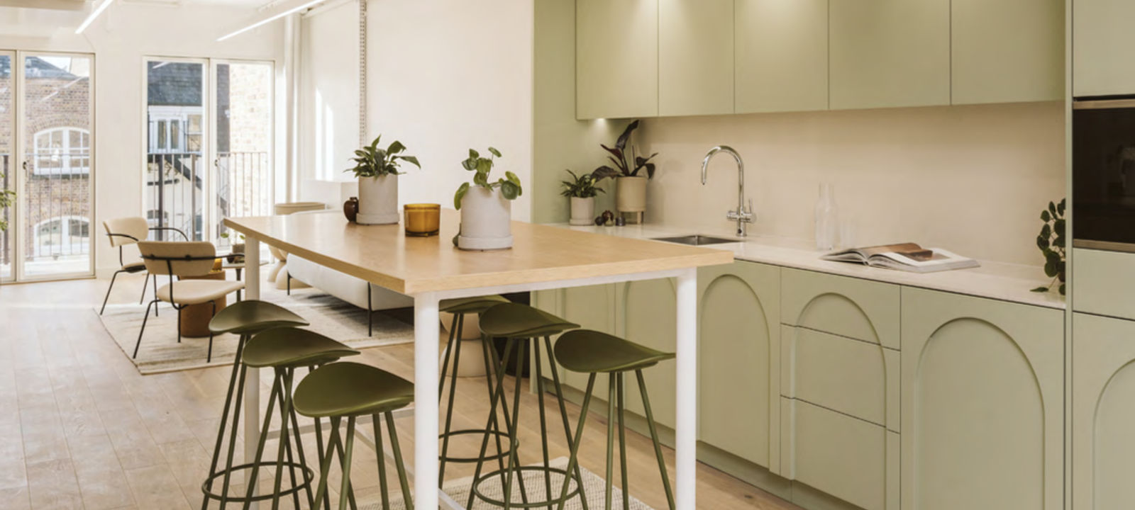 18 Clerkenwell Close, London - Image 1