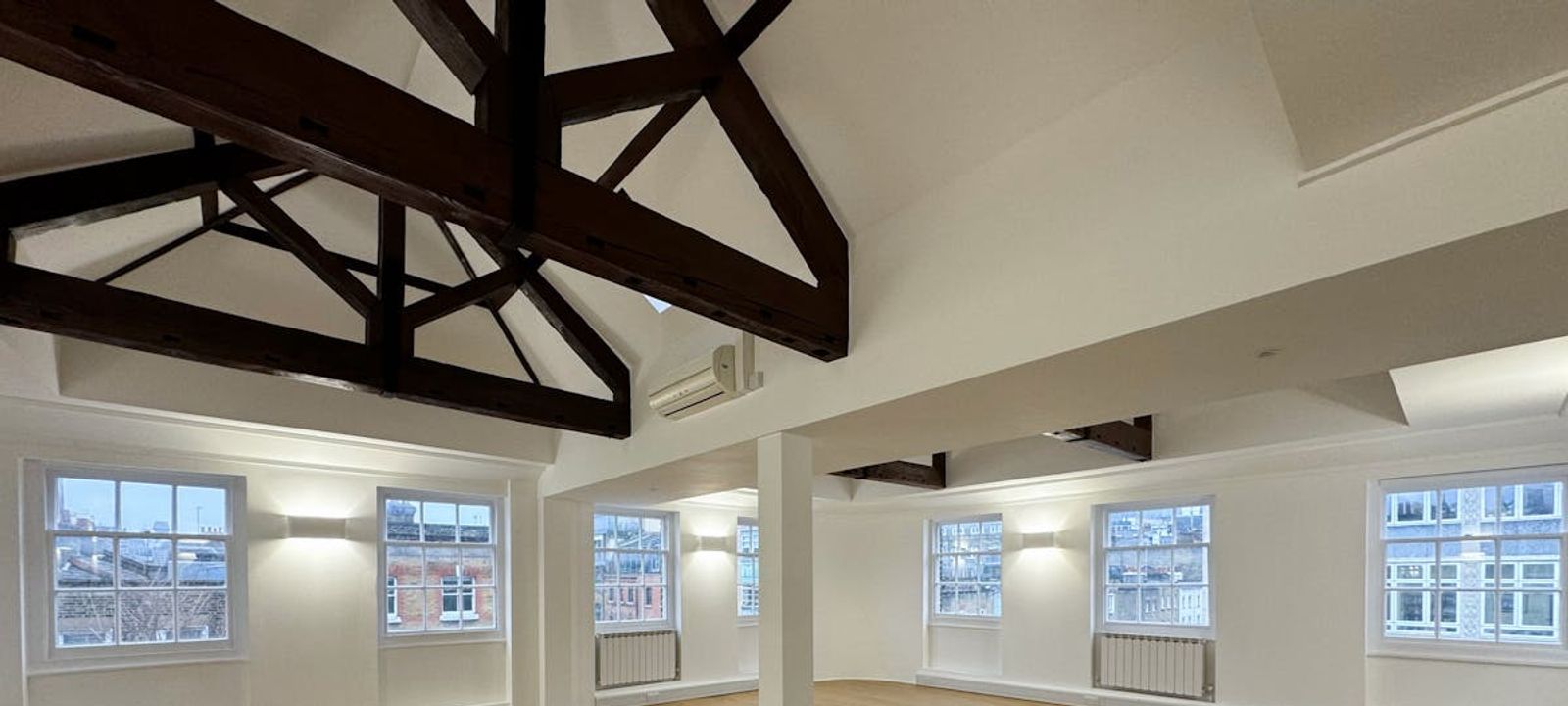 44 Charlotte Street, London - Image 1
