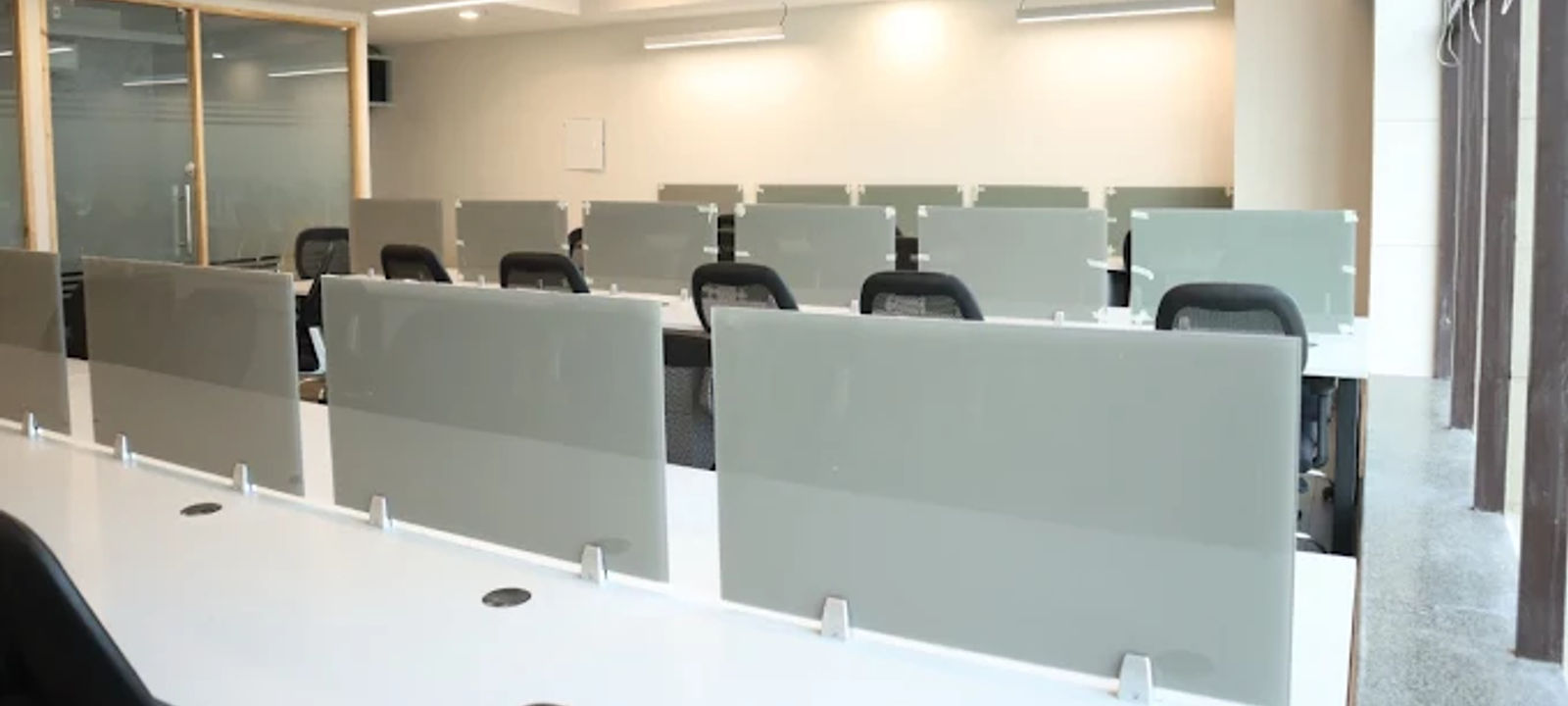 Amar Shaheed Path Vibhuti Khand Gomti Nagar, Lucknow - Image 1