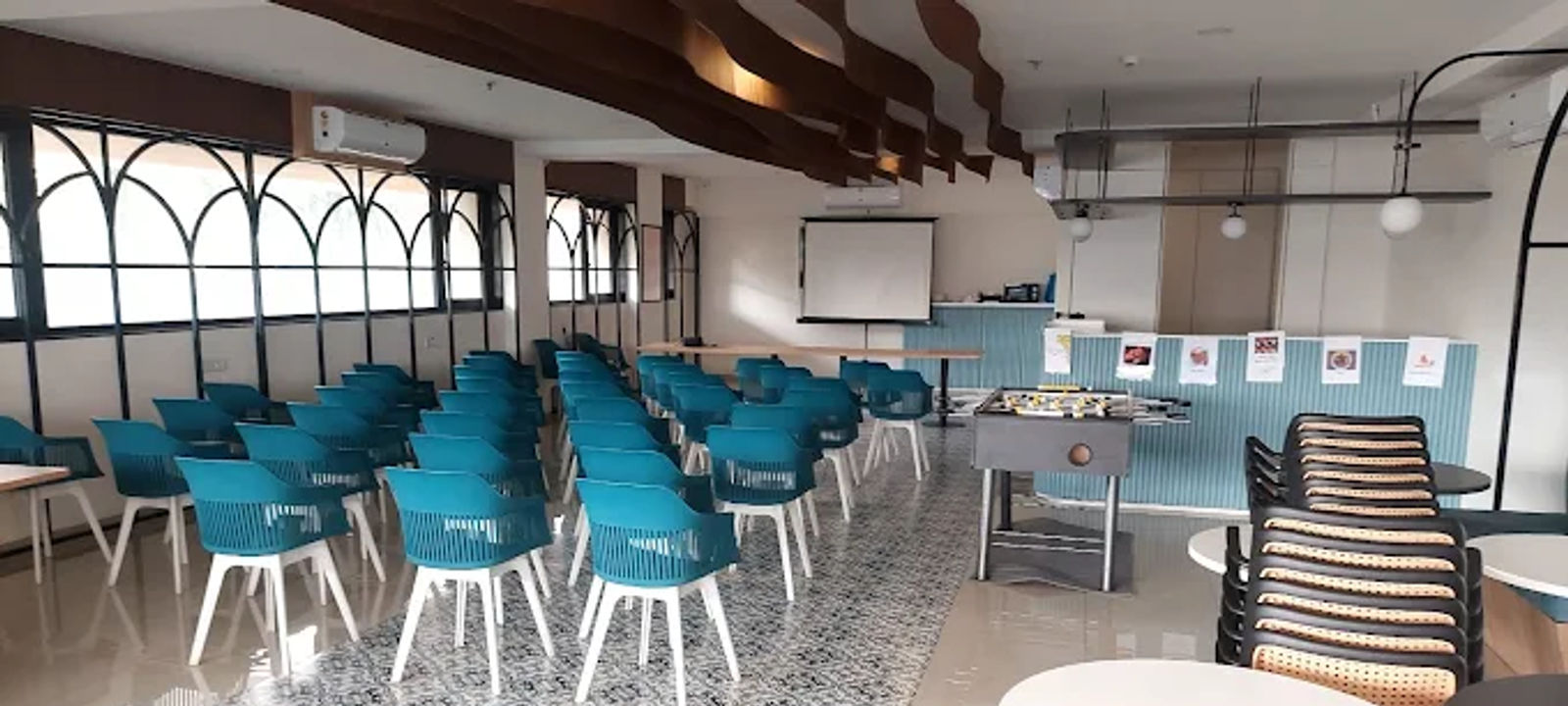 Sag Baug Raheja Platinum, Andheri East Mumbai - Image 1