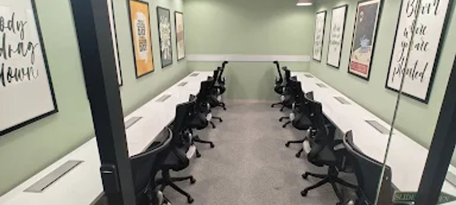 Sag Baug Raheja Platinum, Andheri East Mumbai - Image 1